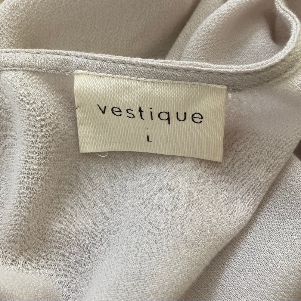 Vestique bell sleeve blouse size L - Picture 6 of 7